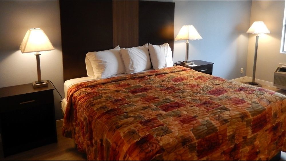 Econo Lodge Mineral Wells Экстерьер фото